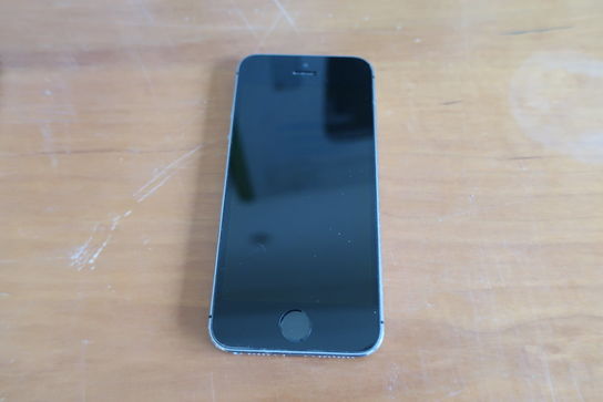 Mobiltelefon APPLE IPHONE 5S A1457