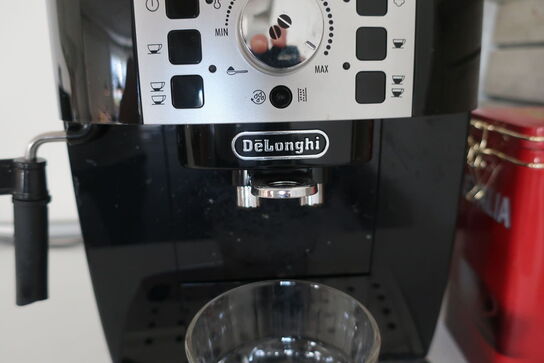 Espressomaskine DELONGHI MAGNIFICA S