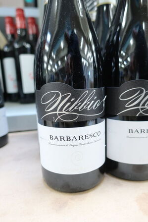 6 fl. rødvin, NIBBOI BARBARESCO 2020