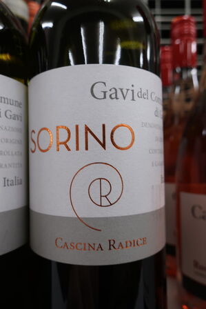 8 fl. hvidvin, CASCINA RADICE GAVI COMUNE DI GAVI DEL SORINO 2023