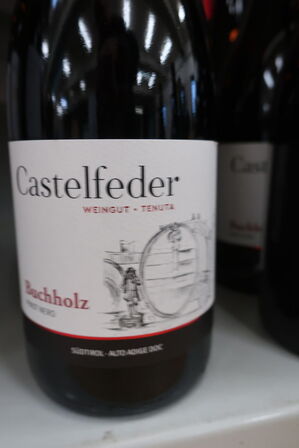 4 fl. rødvin, CASTELFEDER BUCHHOLZ PINOT NERO