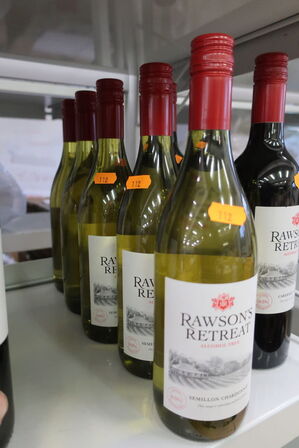 5 fl. alkoholfri hvidvin, RAWSON'S RETREAT SEMILLON CHARDONNAY 