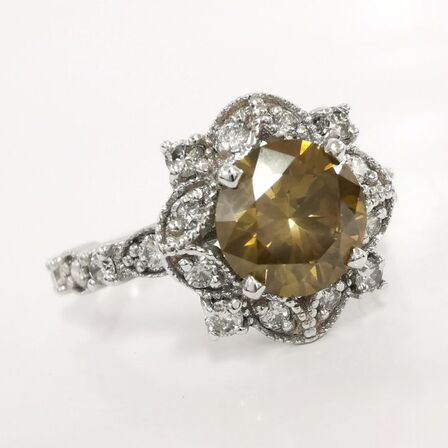 Unik Diamantring med 1,42 ct diamanter Fancy - Vejl pris 104.495,-