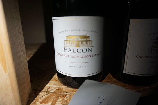 9 flasker falcon vin