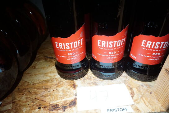 6 flasker Eristoff red