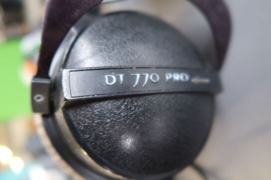 Hovedtelefoner BEYERDYNAMIC DT 770 Pro (80 ohm)