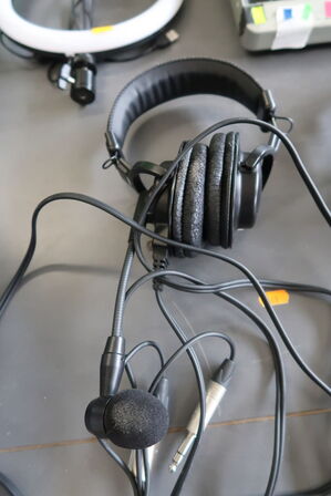 2 stk. Headsets BEYERDYNAMIC / AUDIO-TECHNICA