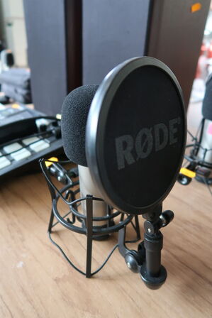 Studiemikrofon RØDE NT1-A