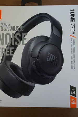 Hovedtelefoner JBL TUNE 770 NC