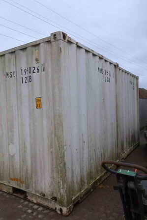 10' container