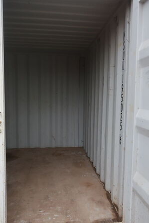 10' container