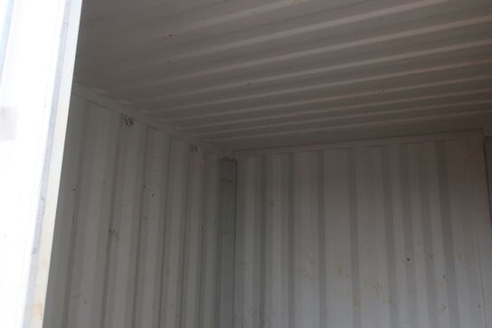 10' container