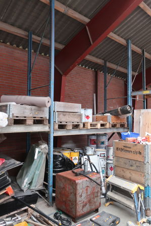 2 fag pallereoler uden indhold