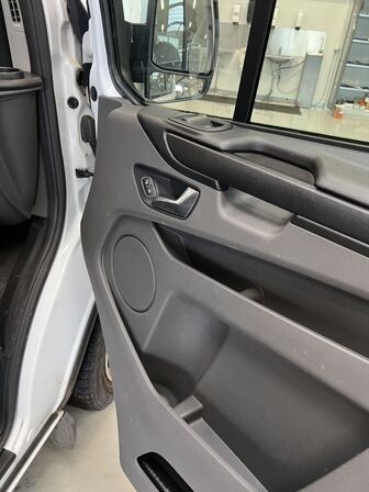 Varebil FORD TRANSIT 2.0TDCi 130 HK