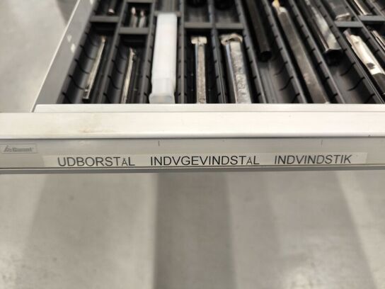Udborstål, indvendiggevindstål, indvindstik