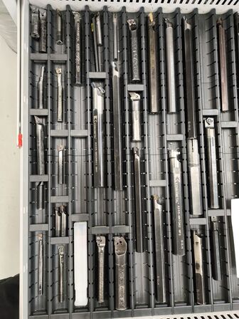 Udborstål, indvendiggevindstål, indvindstik