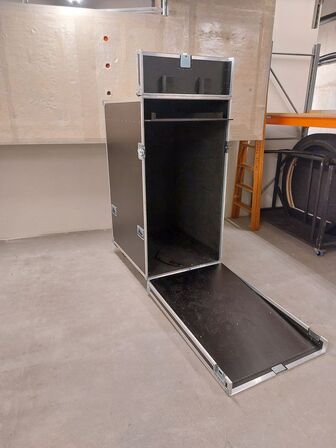 13 stk. Flightcases / Instrumentkasser