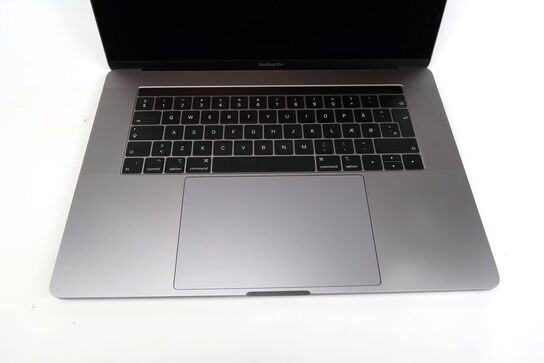 MacBook Pro A1990 i7-9750H 15,4"