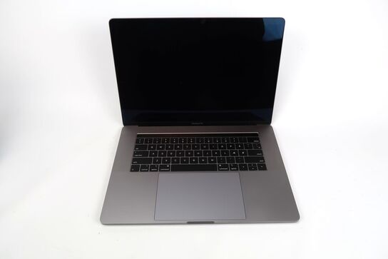 MacBook Pro A1990 i7-8850H 15,4"