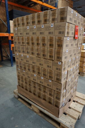 ca 8600 stk Knapcellebatteri CR2032 (2-pak)