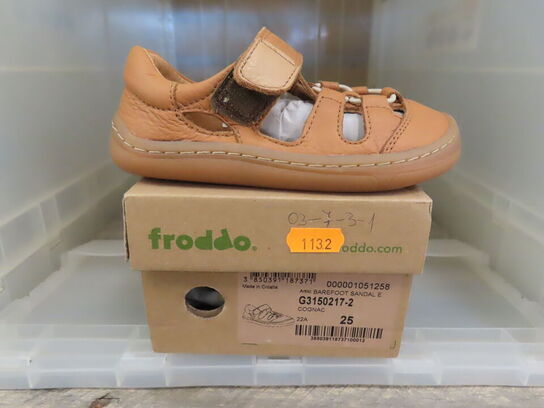 Sandal FRODDO - str. 25