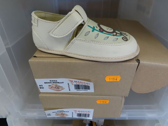2 stk. Sko MAGICAL SHOES - str. 25 og 27