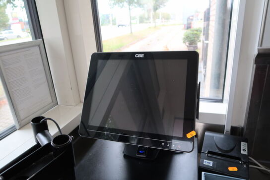 Kasseapparat CBE med bonprinter, pengeskuffe, computerskærm m.m.