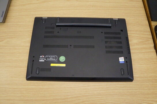 Computer LENOVO 