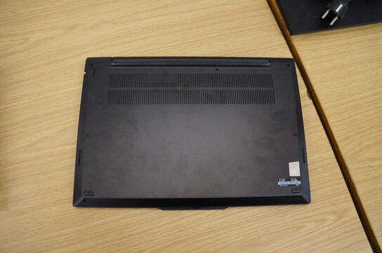 Computer LENOVO 