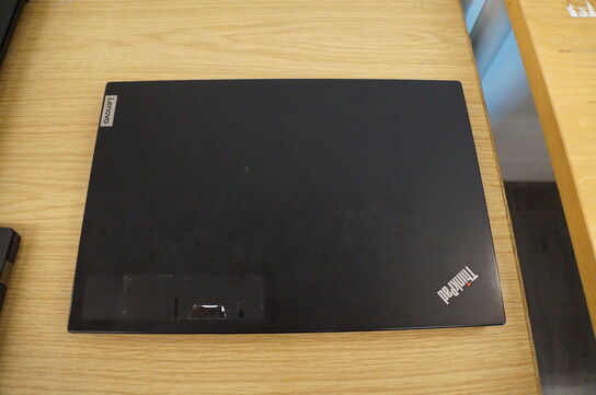 Computer LENOVO 