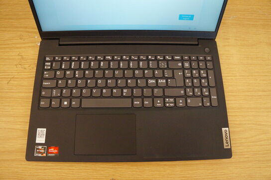 Computer LENOVO 