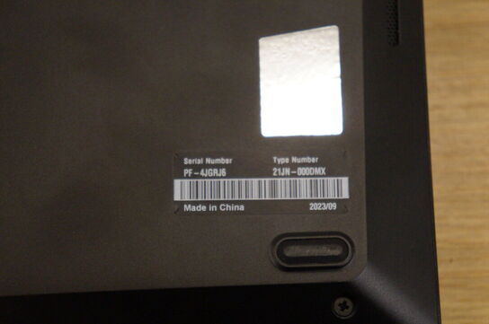Computer LENOVO 