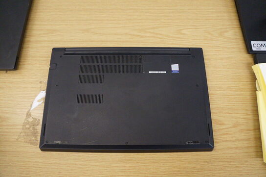 Computer LENOVO 