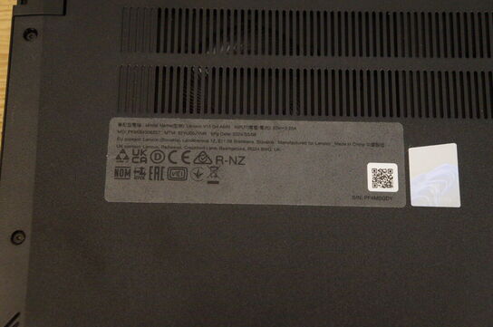 Computer LENOVO 