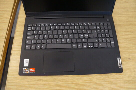 Computer LENOVO 