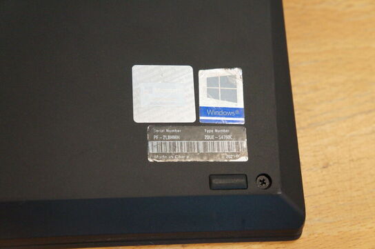 Computer LENOVO 