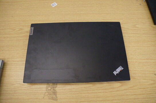 Computer LENOVO 