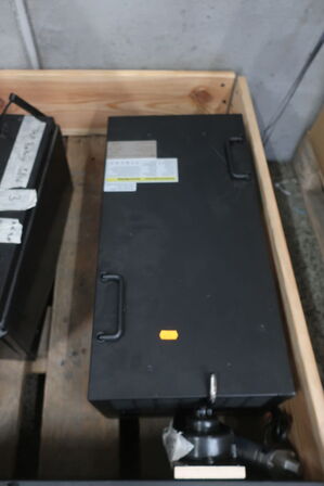 Testbatteri samt 2 stk. blaxkboxe