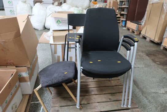 3 stk. stole samt barstol