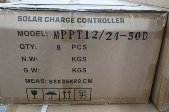 8 stk. chargecontroller GREEN ENERGY MPPT12/24-50D