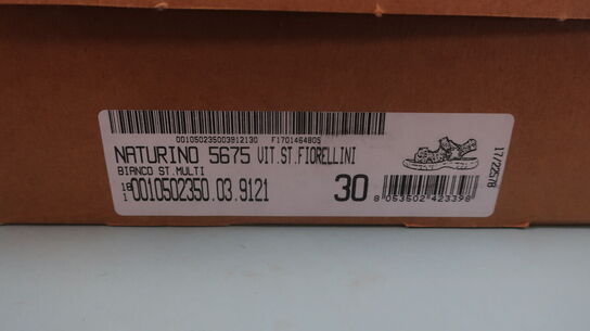 Sandal str. 30