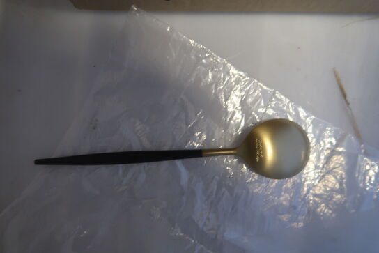 12 stk. Spiseske MYA Black/PVD gold Au Maison