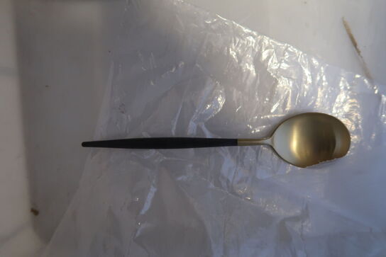 12 stk. Spiseske MYA Black/PVD gold Au Maison