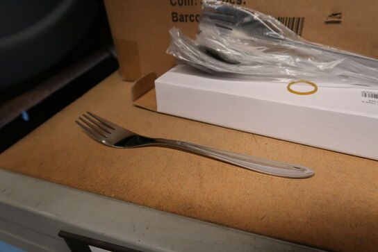 150 stk. Frokost/dessert gaffel P1 182 mm