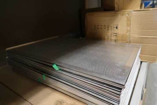 5 stk. Bageplade L600 x B400 mm perforeret m/ 2 buk - Restlager