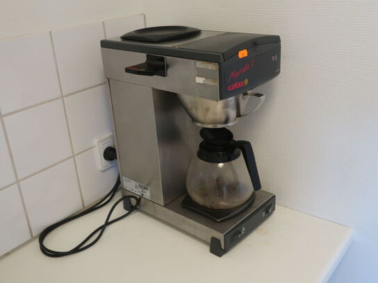 Kaffemaskine CAFAX Mondo 2 + div. service m.v. i skabe