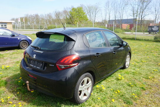 Personbil, PEUGEOT 208, 1.6 BLUEHDI 5D