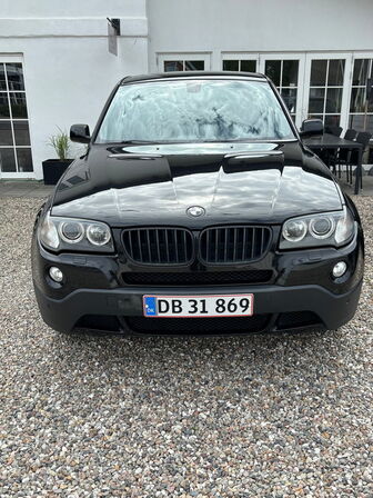 Personbil, BMW 3,0 Si Aut