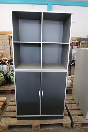 3 pieces. Bookcases