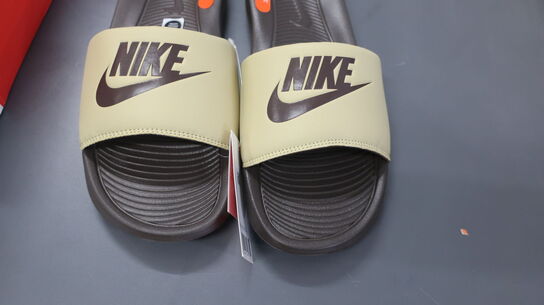 Klipklapper NIKE Victori One Slide str.: 44